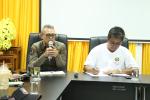 การประชุมเรื่องการให้บริการรถเช่า